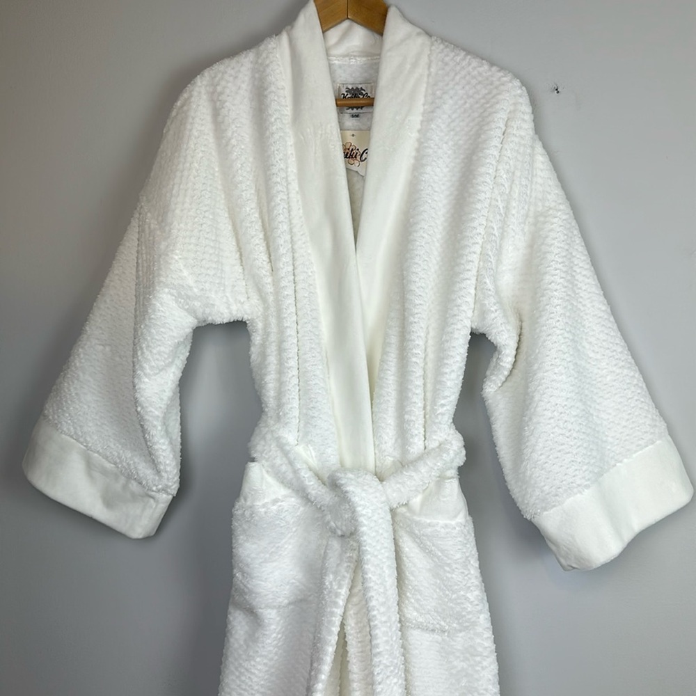 NEW Keiki Co. Luxury Long Spa Robe SM White Plush Kimono Style Bathrobe USA Made - Picture 4 of 16